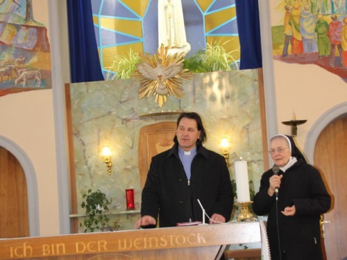 Vorschaubild 17 vom Album Einkehrtag in der Fatimakapelle mit P. Čuš Ciril und Gemeinschaft
