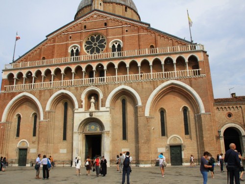 Vorschaubild 1 vom Album Wallfahrt nach Assisi