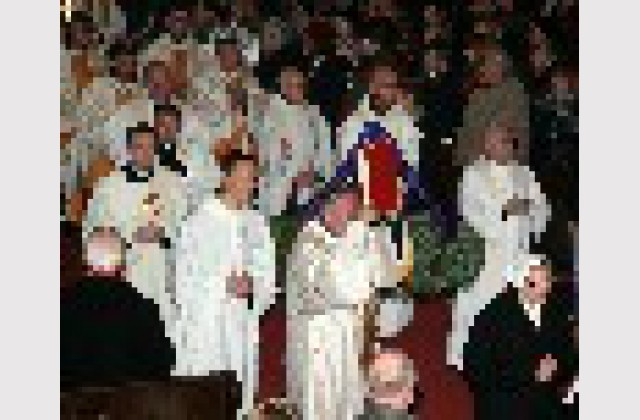 Symbolfoto zum Artikel: Diakonenweihe Bruder Clemens Brecher