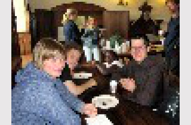Symbolfoto zum Artikel: Familientreffen im Kloster